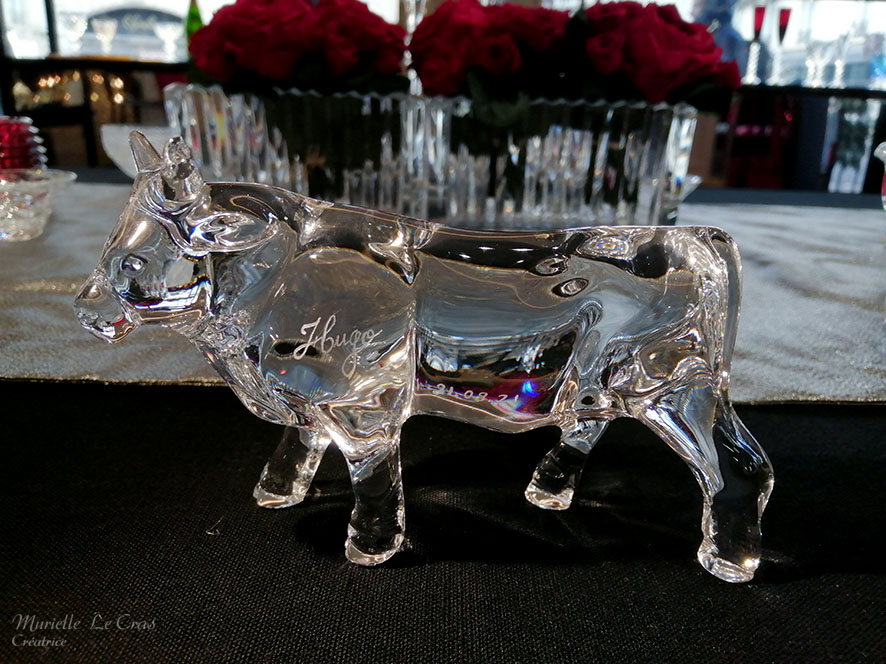 Buffle zodiaque en cristal de Baccarat, personnalisé avec un prénom gravé.