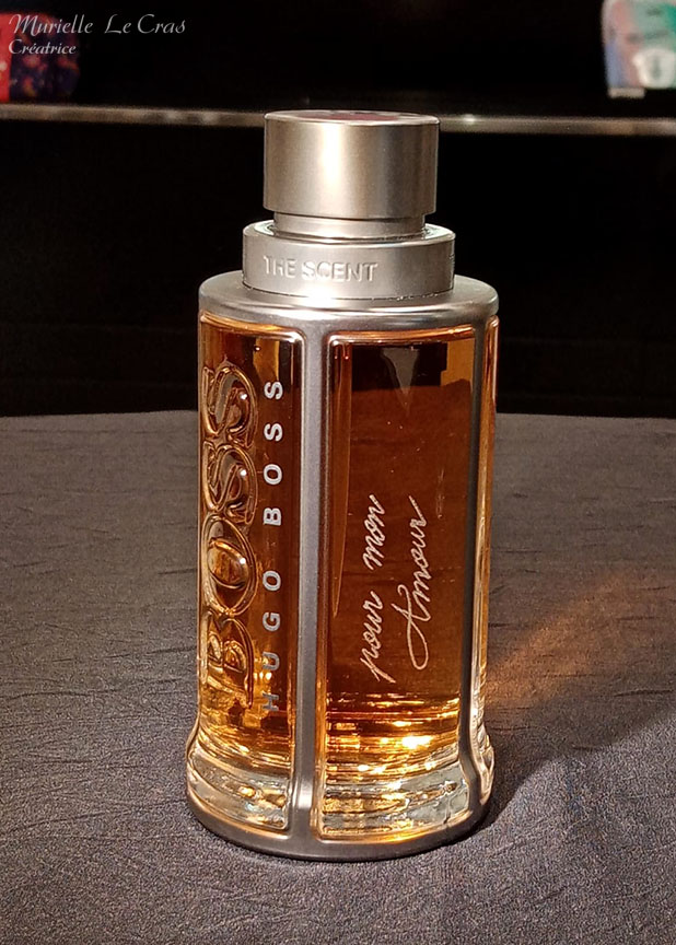 Flacon de parfum Hugo Boss, personnalisé avec pour mon Amour gravé.