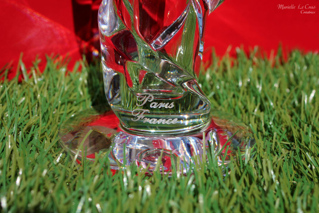 Vase en cristal de Baccarat gravé et personnalisé pour le trophée de la Ryder Cup