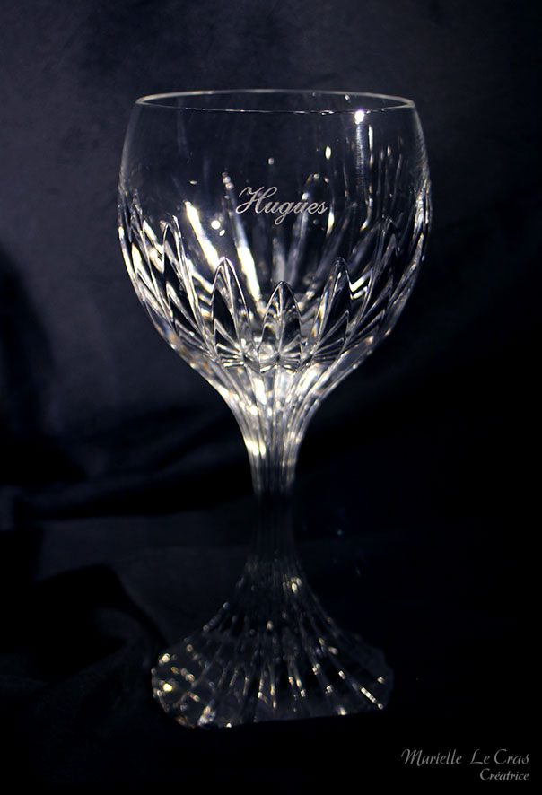 Verres Masséna en cristal de Baccarat gravés et personnalisés avec les prénoms à offrir en cadeau